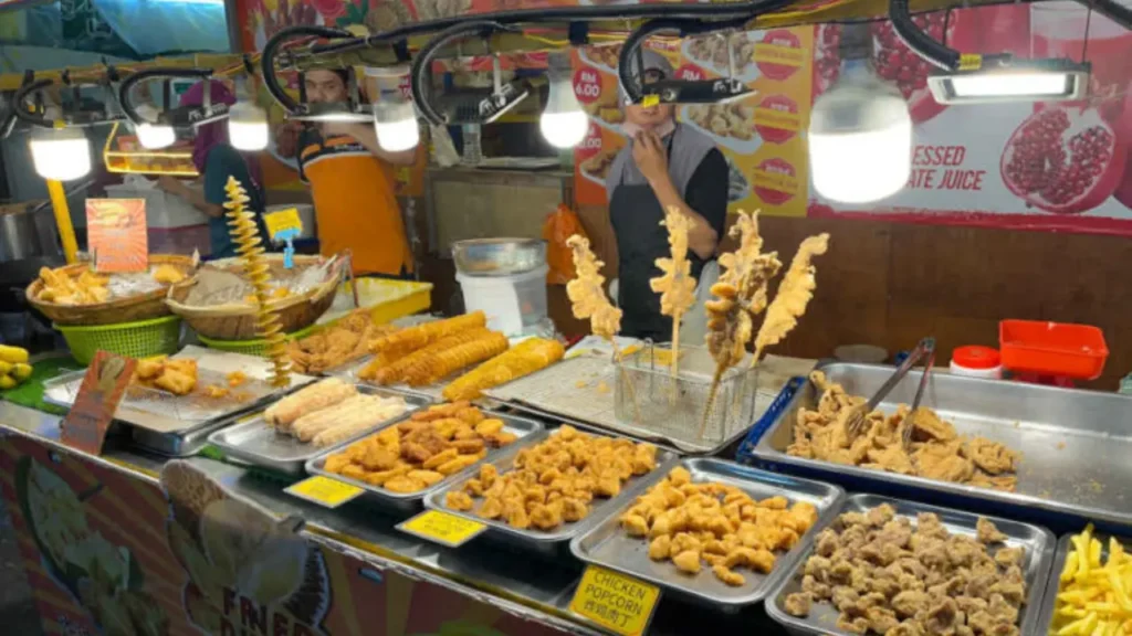 Jalan Alor Food Street 2025